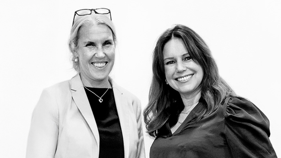 Två kvinnor, Anna Hallqvist och Lisa Tingström.