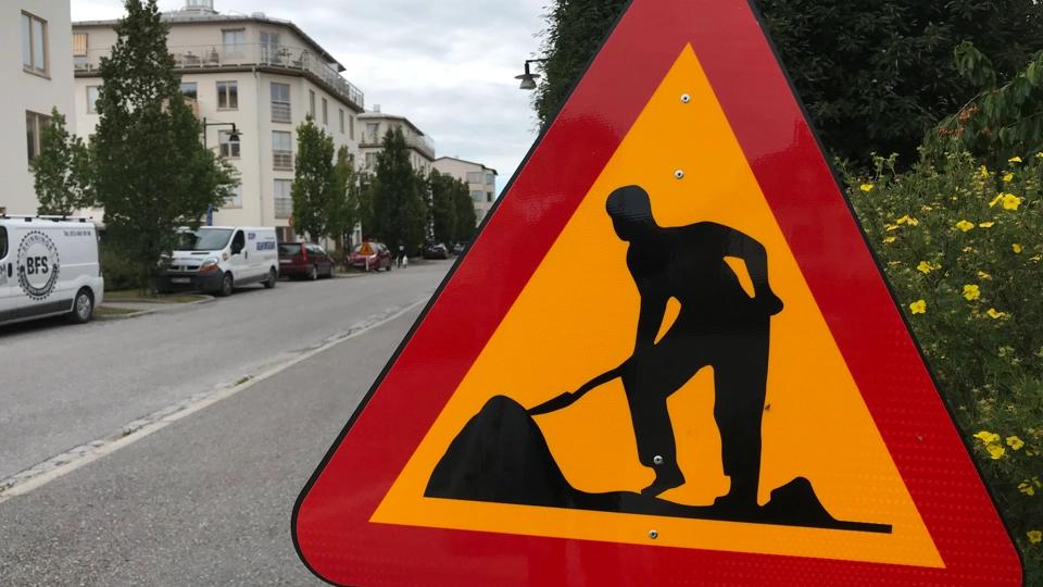 Varningsskylt för vägarbete