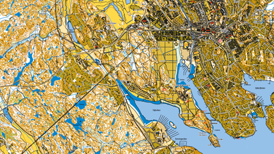 Ett utsnitt av en orienteringskarta som visar land och hav i Österåker