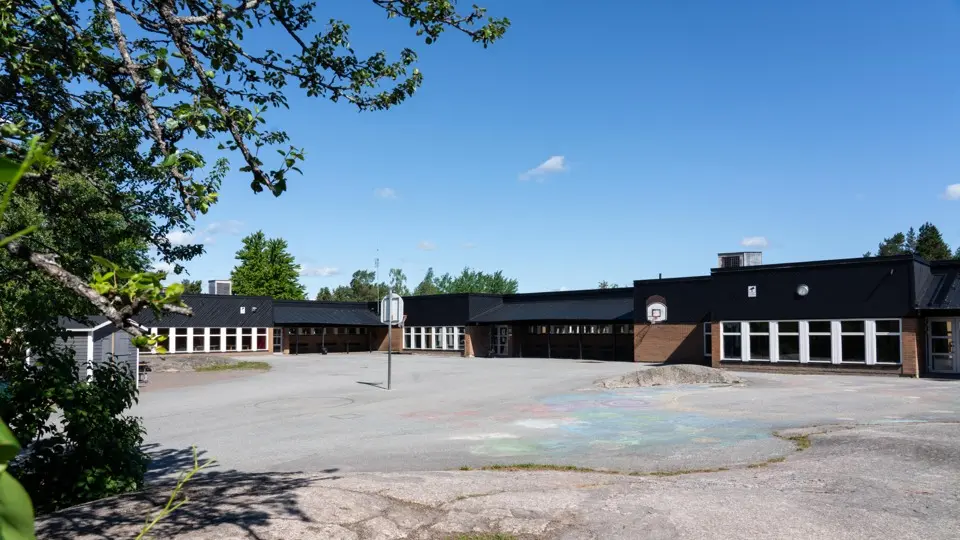 Tråsättraskolan