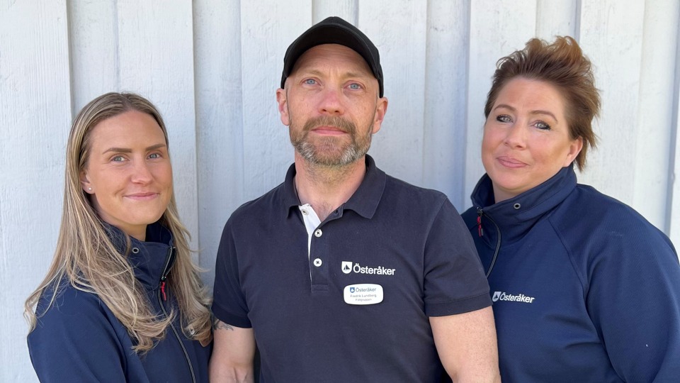 En närbild på Jennifer, Fredrik och Ann-Christin som arbetar som ungdomscoacher på Ljusterö. 