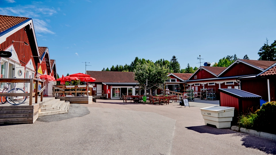 Bild på Ljusterö torg